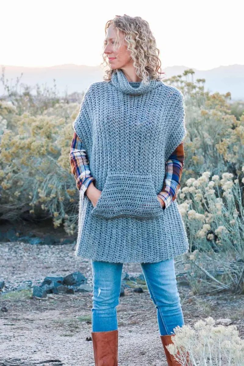Crochet Kit - Greyscale Poncho 1