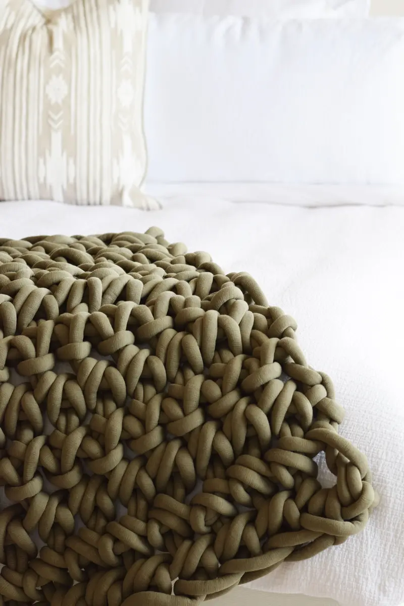 Crochet Kit - Hand Crocheted Big Blanket 1