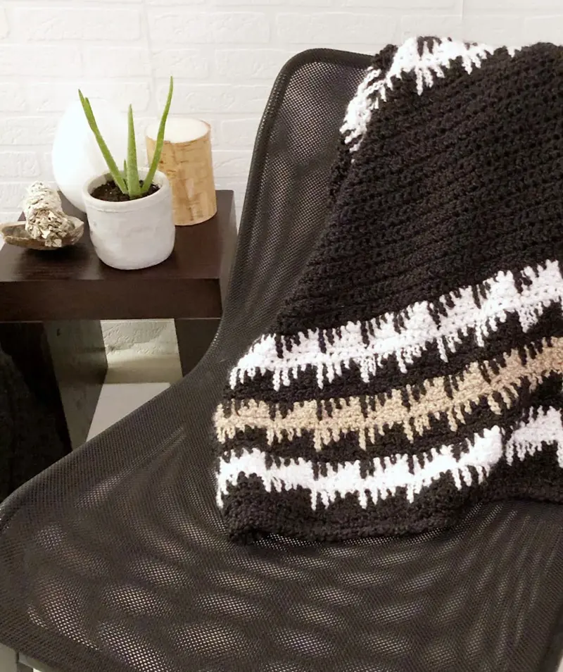 Crochet Kit - Heartbeat Throw 2