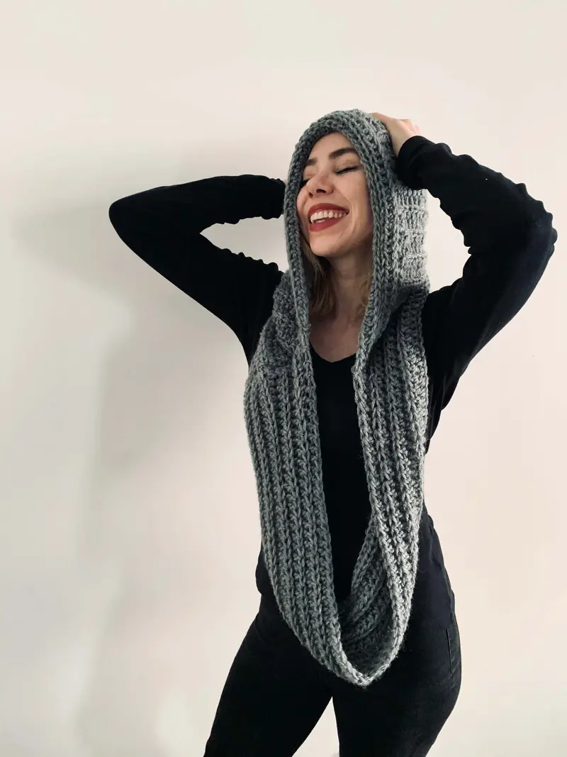 Crochet Kit - Hooded Alpa Scarf 2