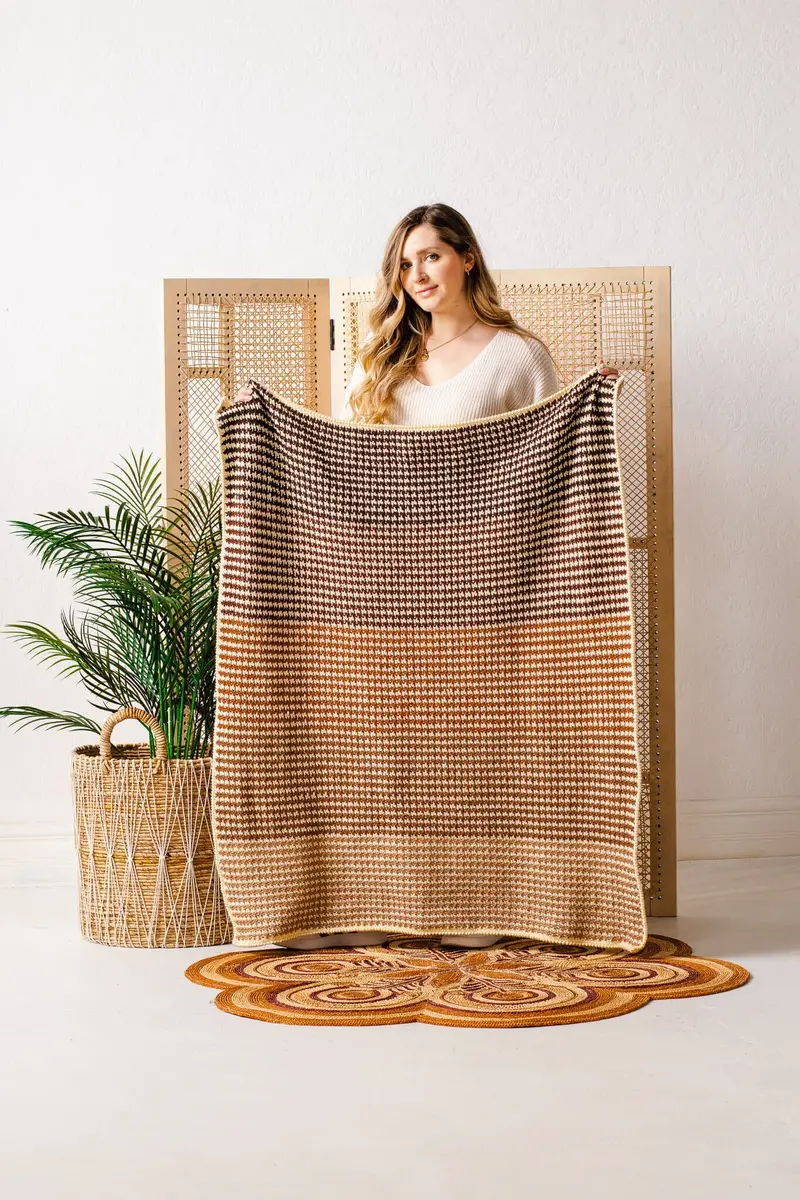 Crochet Kit - Houndstooth Baby Blanket 2