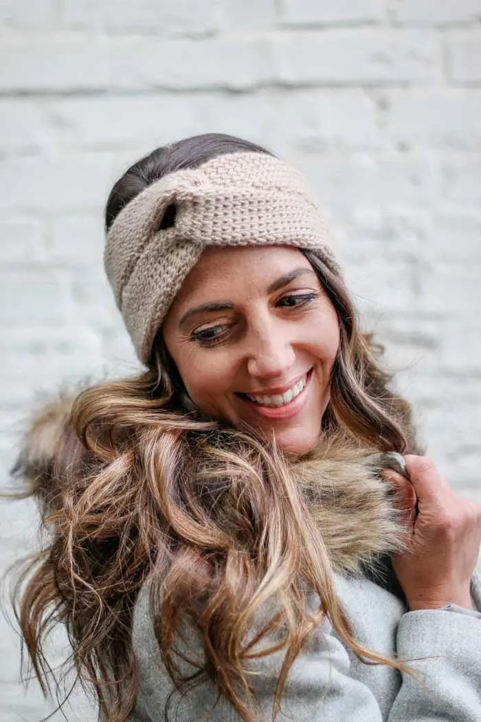 Crochet Kit - Infinity Twist Headband 1