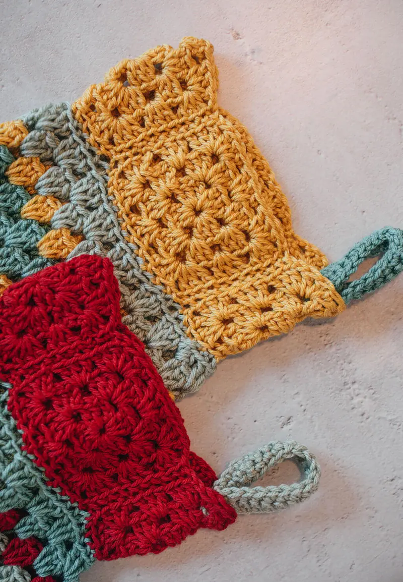 Crochet Kit - Joyful Stockings 2