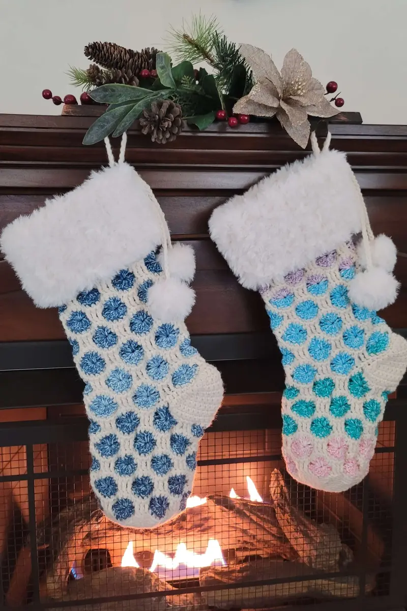 Crochet Kit - Joyful Textures Stocking 1