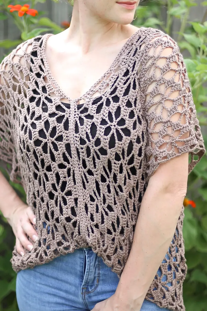 Crochet Kit - Lacy Garden Top 1