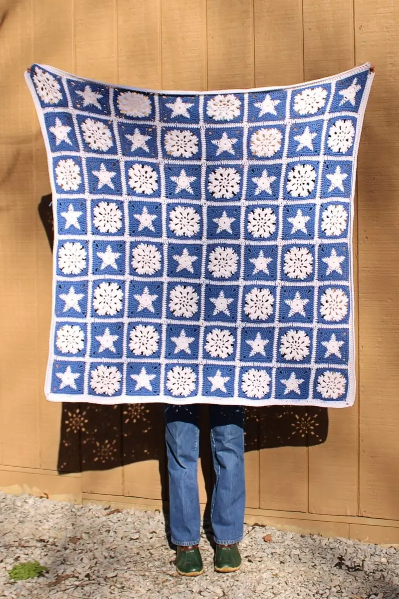 Crochet Kit - Let It Snow Throw 1