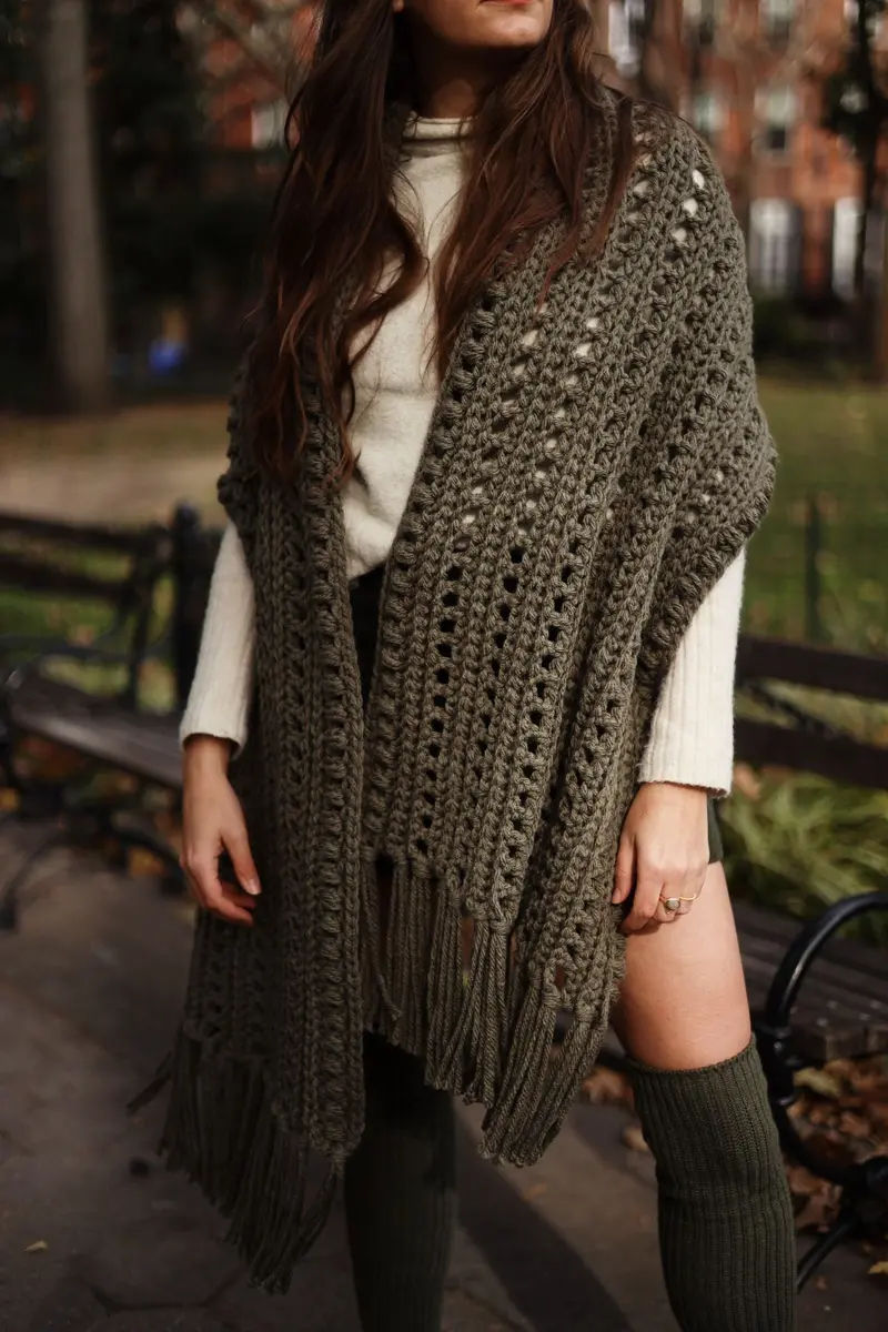 Crochet Kit - Library Wrap 1