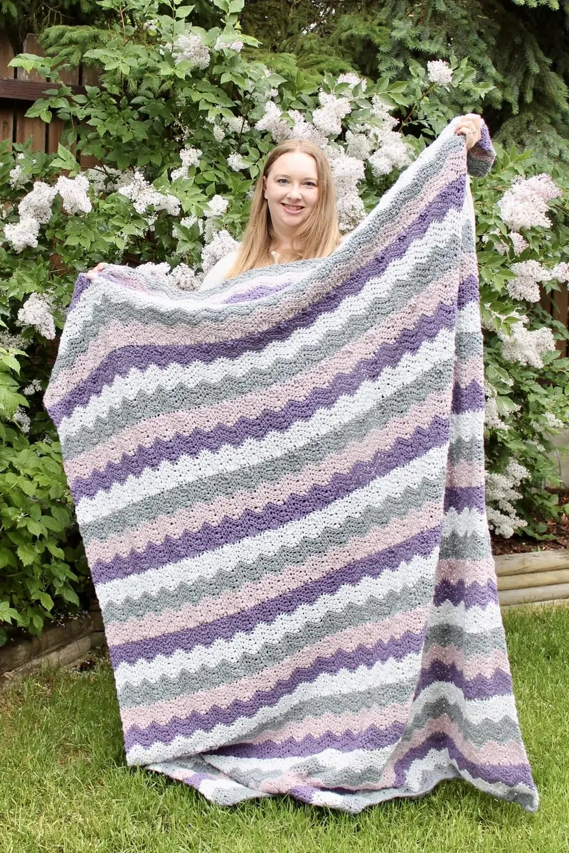 Crochet Kit - Lilac Blossom Blanket 1