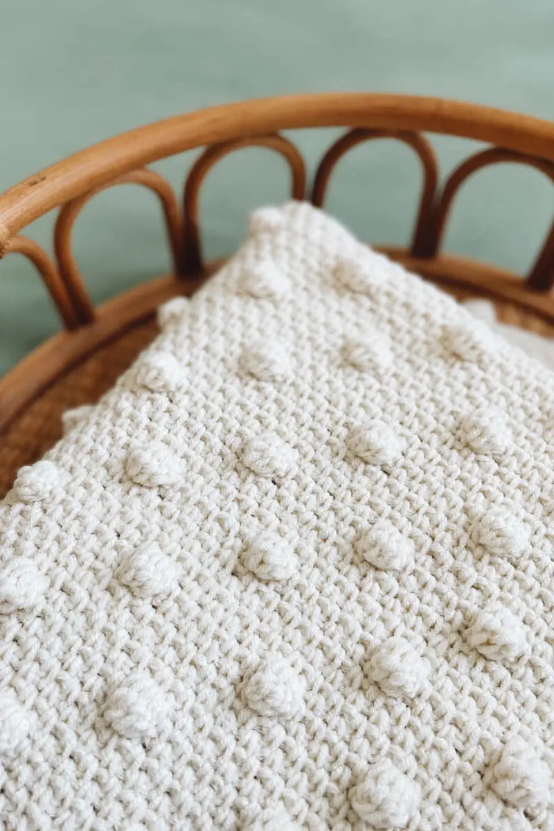 Crochet Kit - Little Hare Blanket 1