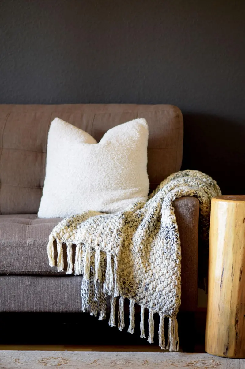 Crochet Kit - Lodge Woven Throw 2