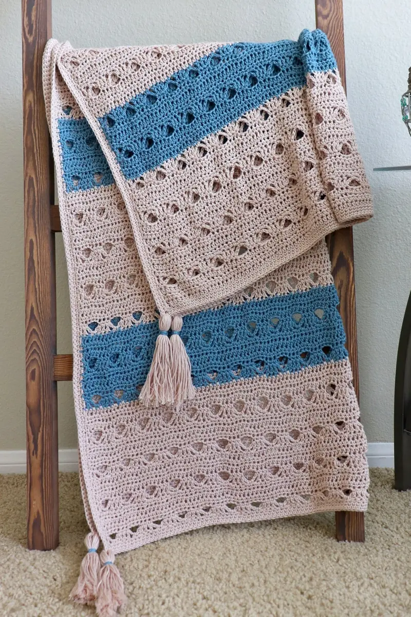 Crochet Kit - Louise Blanket 1