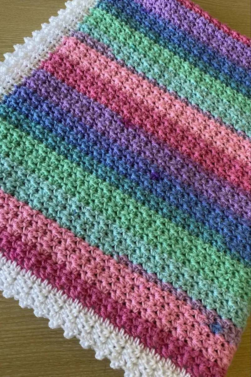 Crochet Kit - Lovey Dovey Baby Blanket 1
