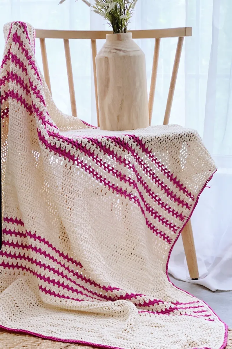 Crochet Kit - Maggy Mae's Blanket 1