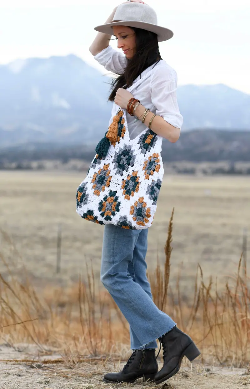 Crochet Kit - Magnolia Tote Bag 2