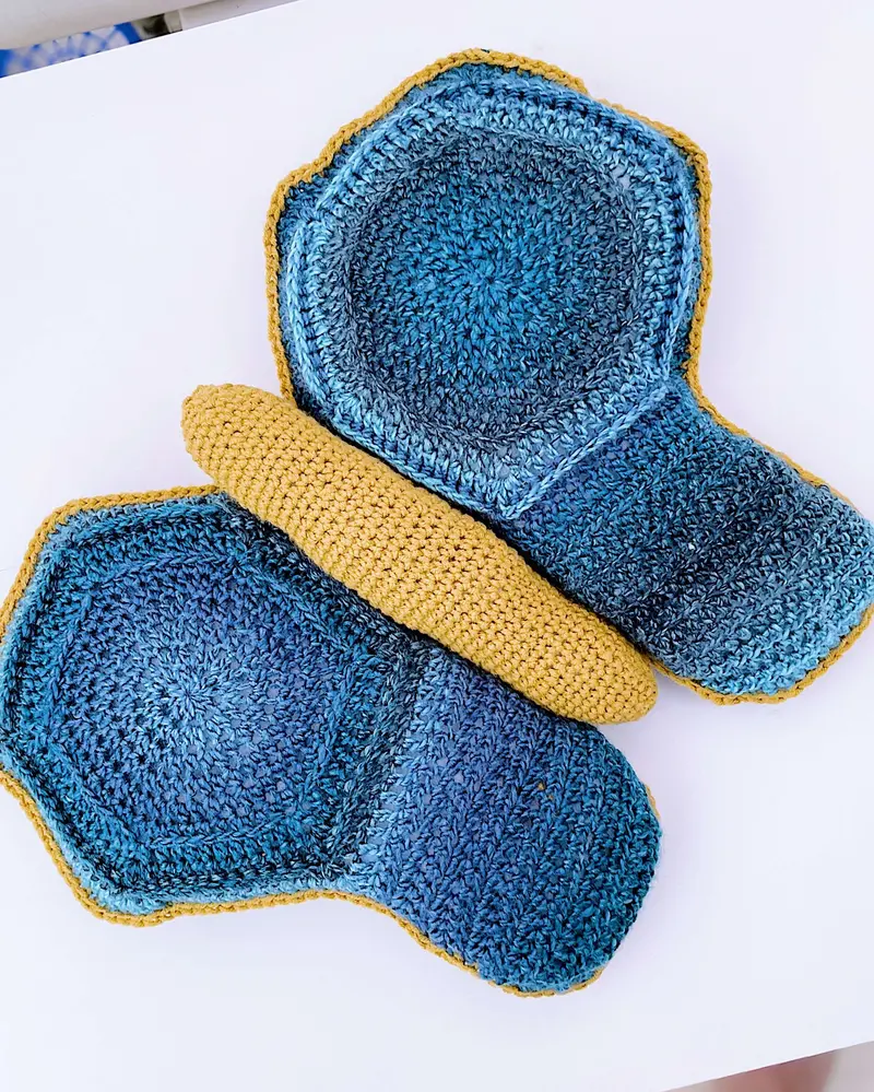 Crochet Kit - Midnight Butterfly Pillow 2