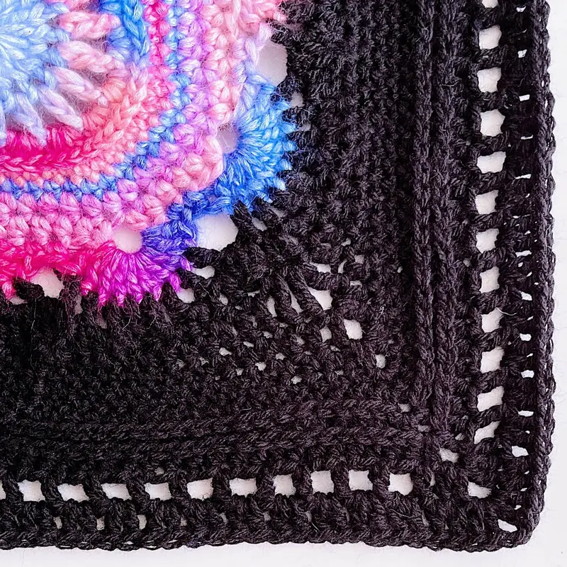 Crochet Kit - Midnight Garden Throw 2