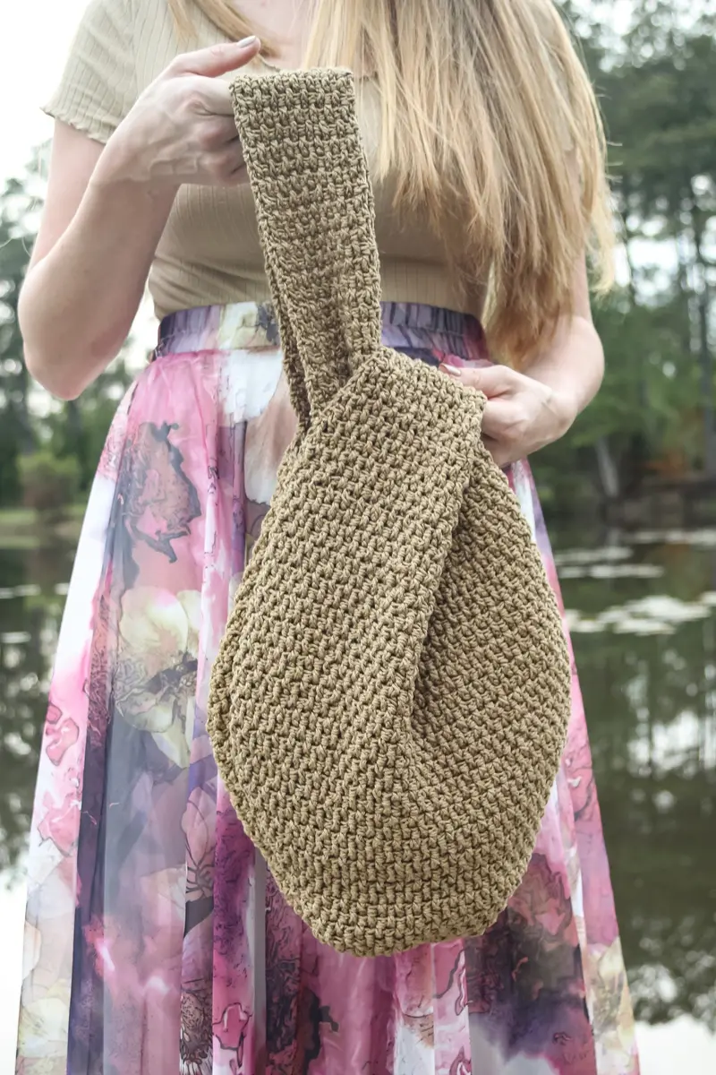 Crochet Kit - Modern Knot Bag 1