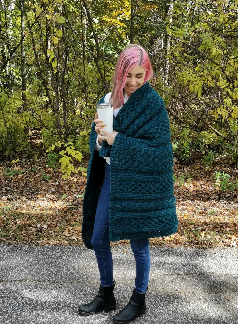 Crochet Kit - Molly Cabled Blanket 2