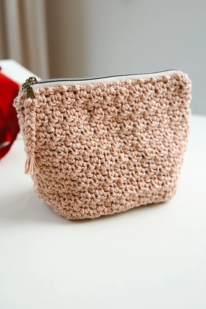 Crochet Kit - Nollie Pouch 1