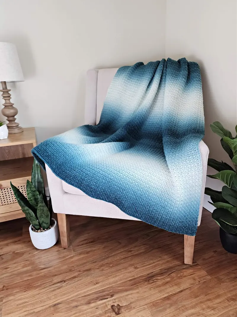 Crochet Kit - Ocean Hues Gradient Blanket 2