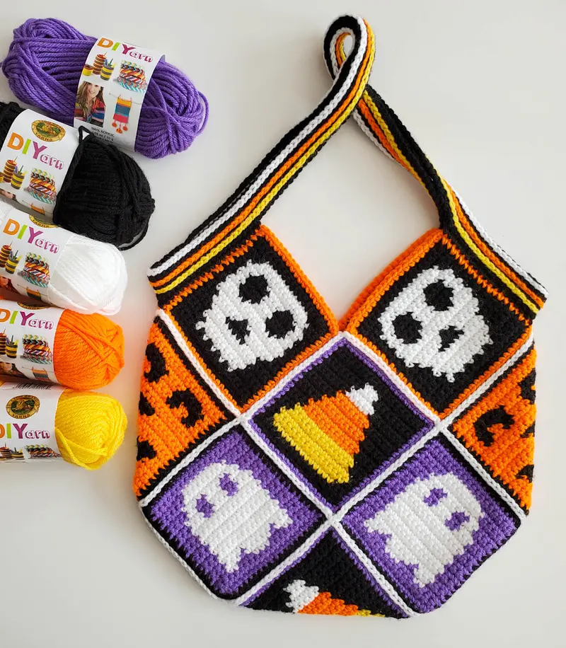 Crochet Kit - Patchwork Halloween Bag 1