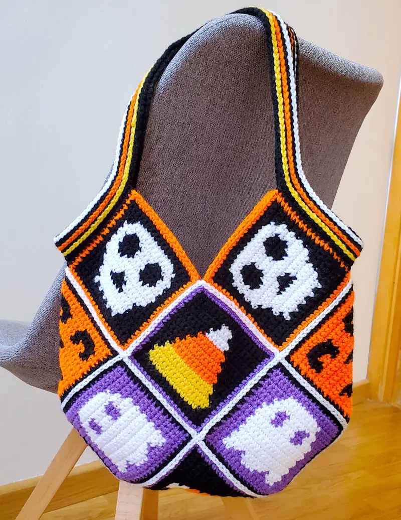 Crochet Kit - Patchwork Halloween Bag 2