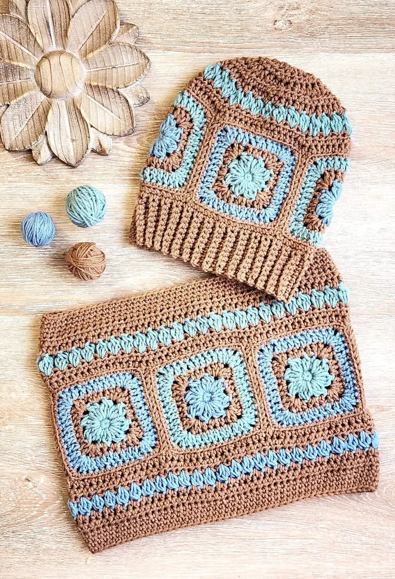 Crochet Kit - Petals Beanie And Cowl 1