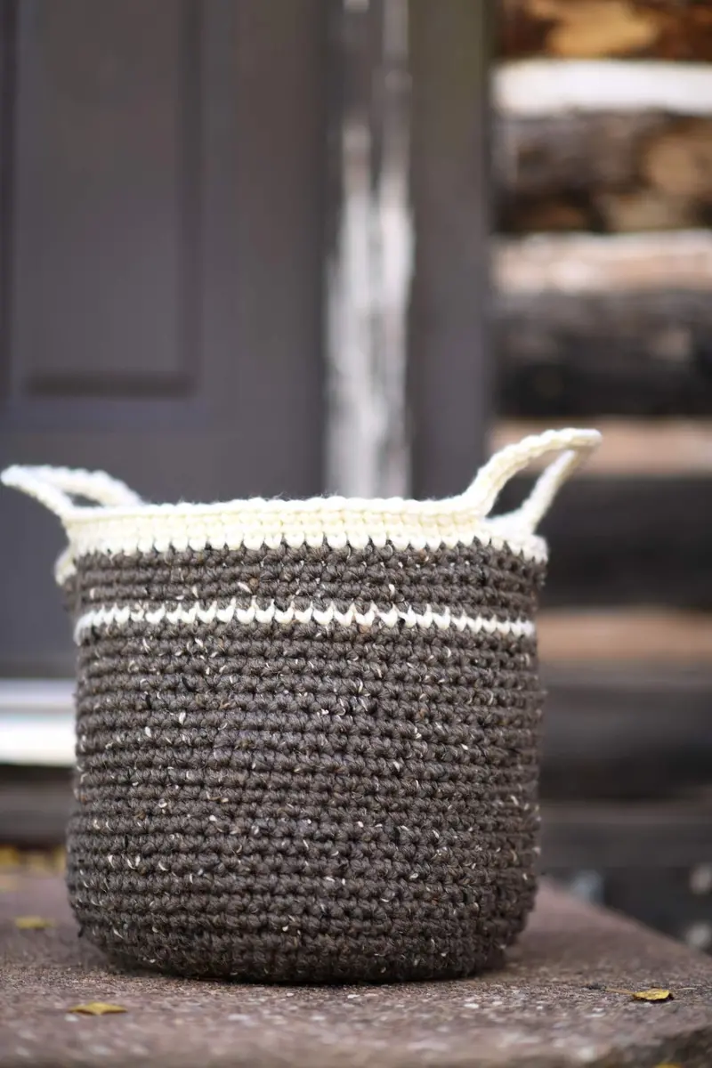 Crochet Kit - Prairielands Basket 1