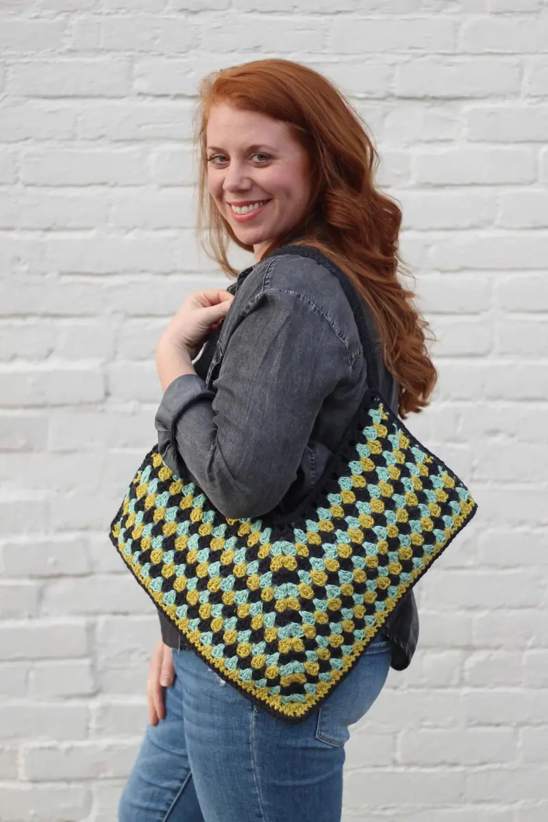 Crochet Kit - Retro Rhythm Bag 1