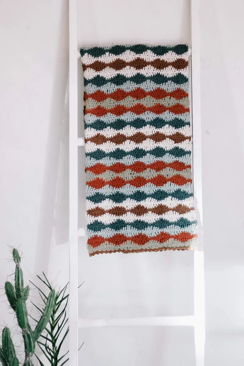 Crochet Kit - Reverb Waves Blanket 1