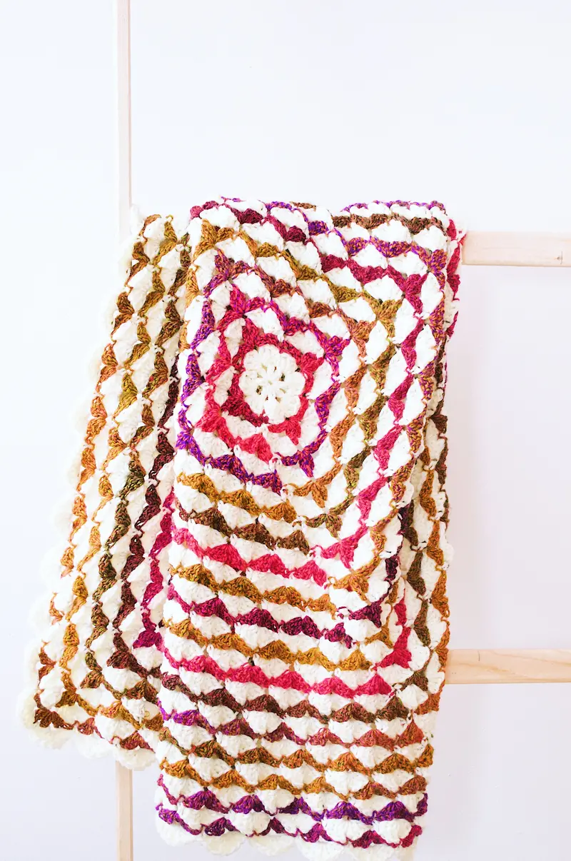 Crochet Kit - Rick-Rack Blanket 1