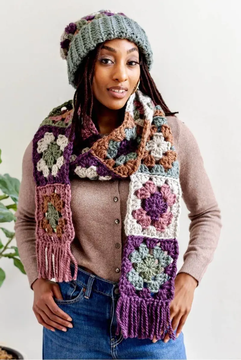 Crochet Kit - Robin Hat & Scarf 1