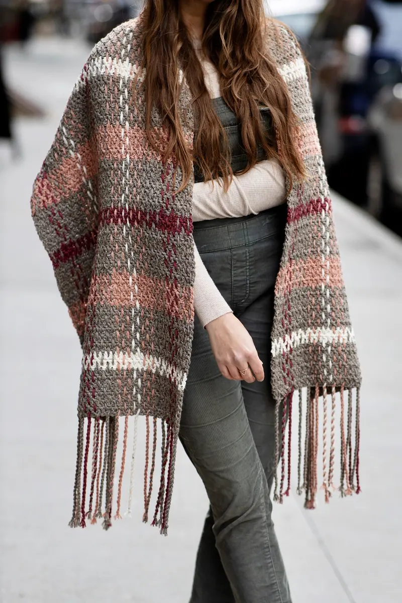 Crochet Kit - Rosebridge Plaid Blanket Scarf 1