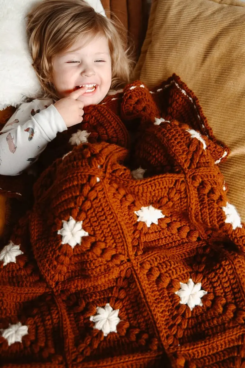 Crochet Kit - Rosewood Blanket 1