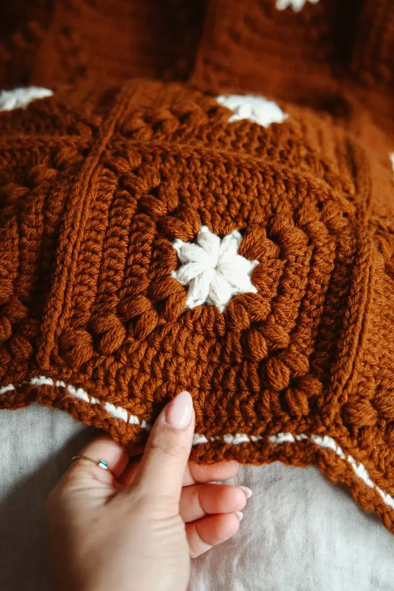 Crochet Kit - Rosewood Blanket 2