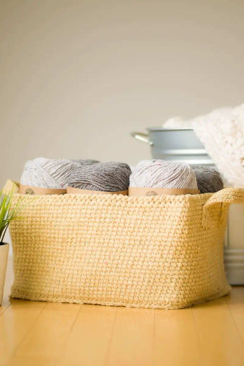 Crochet Kit - Rustic Tweed Basket 1