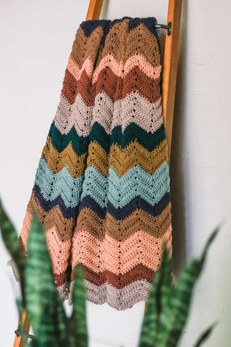 Crochet Kit - Sandstone Shadows Blanket 1