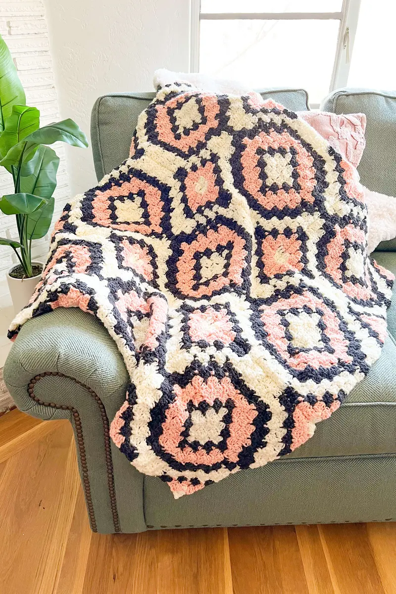 Crochet Kit - Savannah Quilt 1