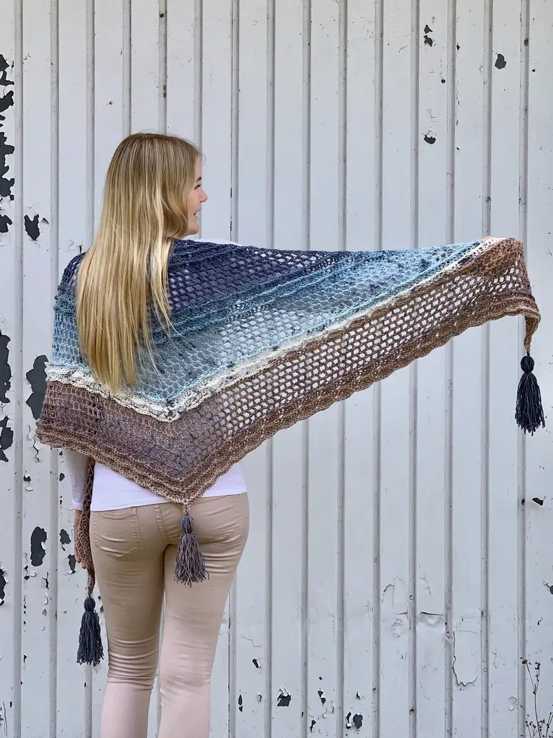 Crochet Kit - Shell Wave Shawl 2
