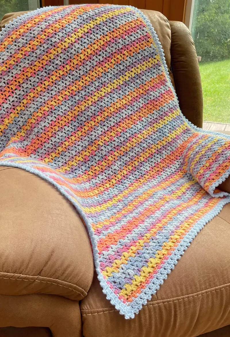 Crochet Kit - Snuggle Bug Baby Blanket 1