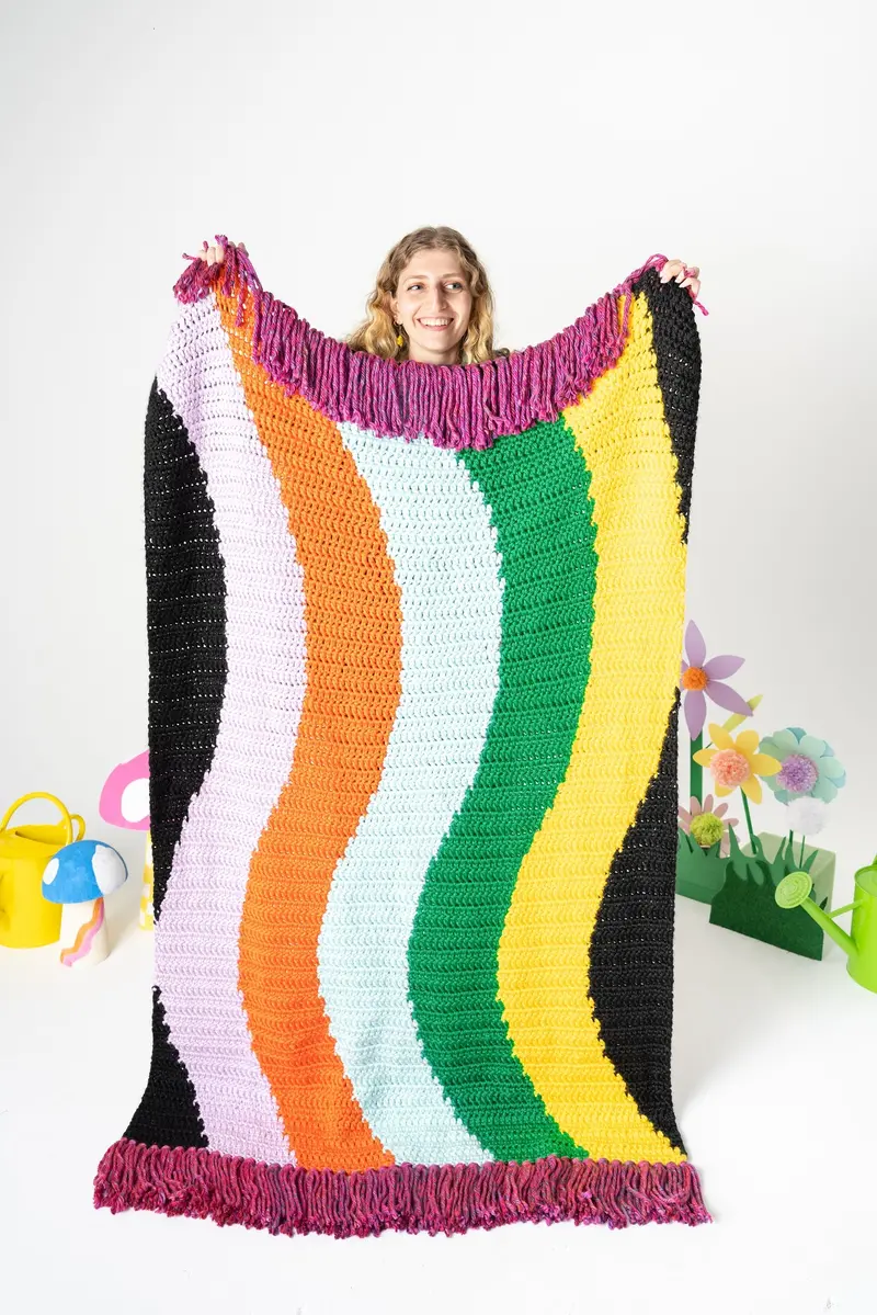 Crochet Kit - Squiggle Blanket 1