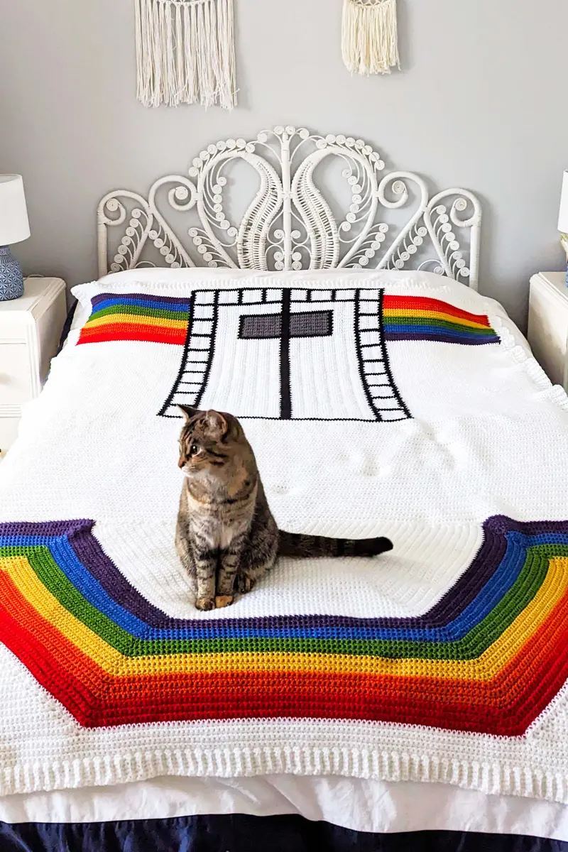 Crochet Kit - Stranger Things Rainbow Blanket 1