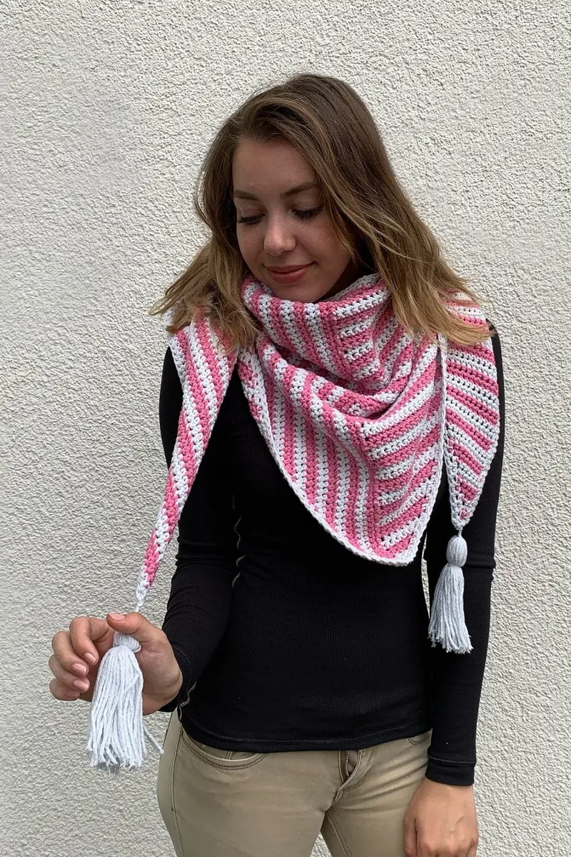 Crochet Kit - Stripe Me Shawl 1
