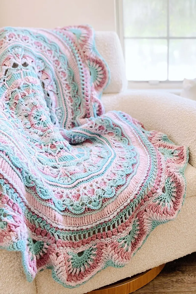 Crochet Kit - Summer Blossom Throw 1