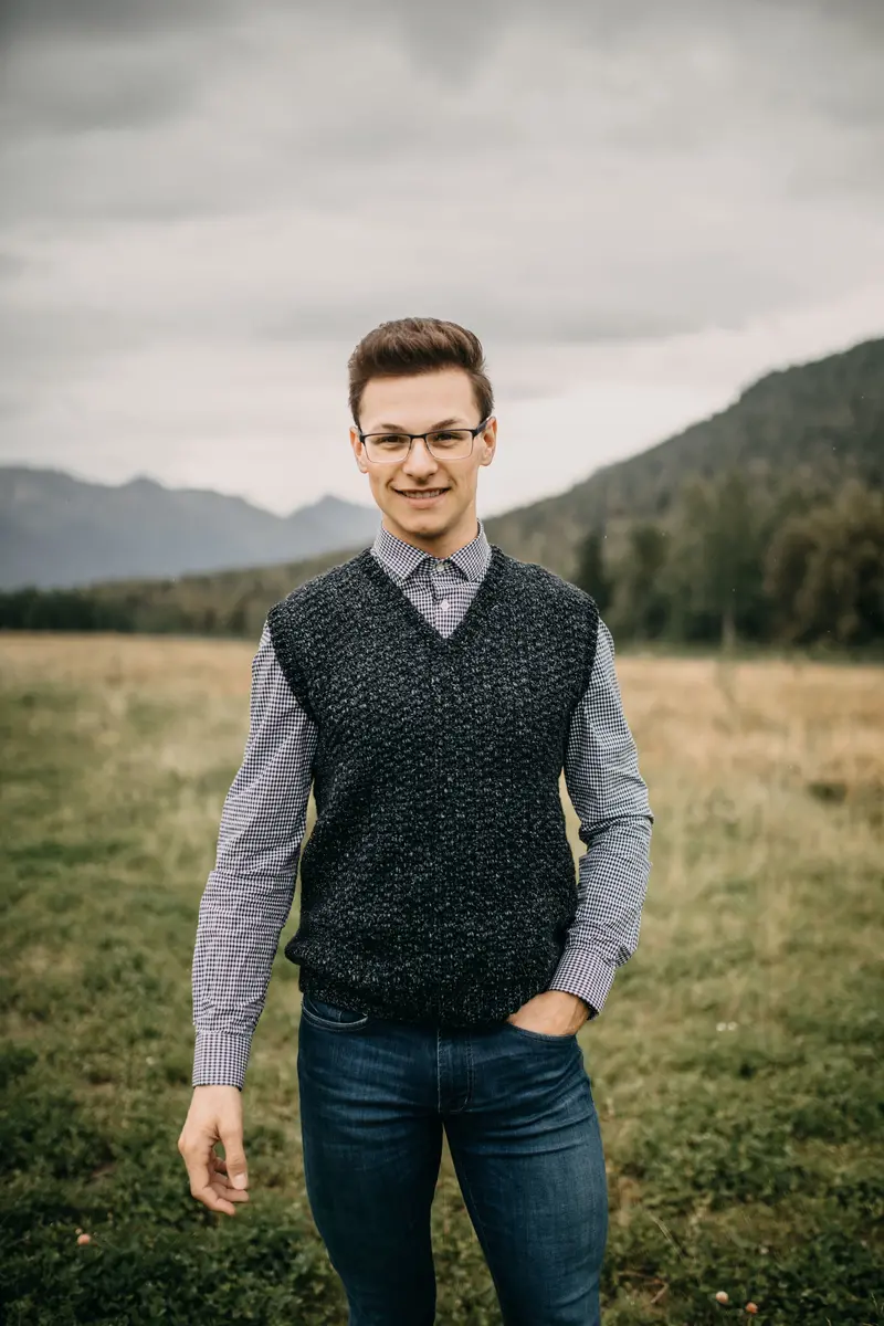 Crochet Kit - Summit Men's Sweater Vest 1