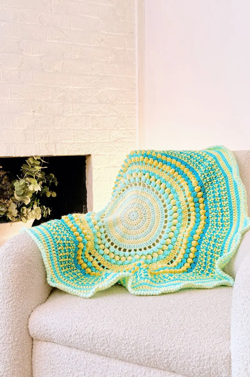 Crochet Kit - Sun And Sky Mandala 1