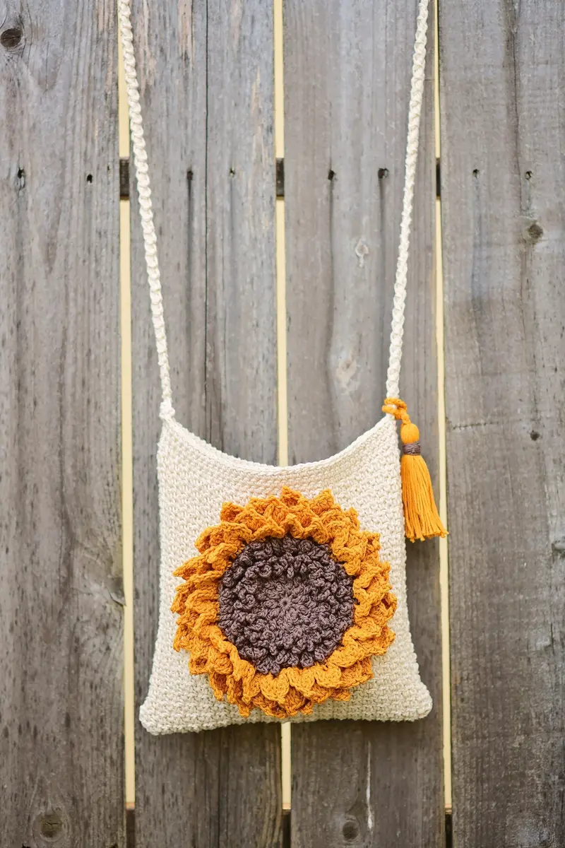 Crochet Kit - Sunflower Bag 1