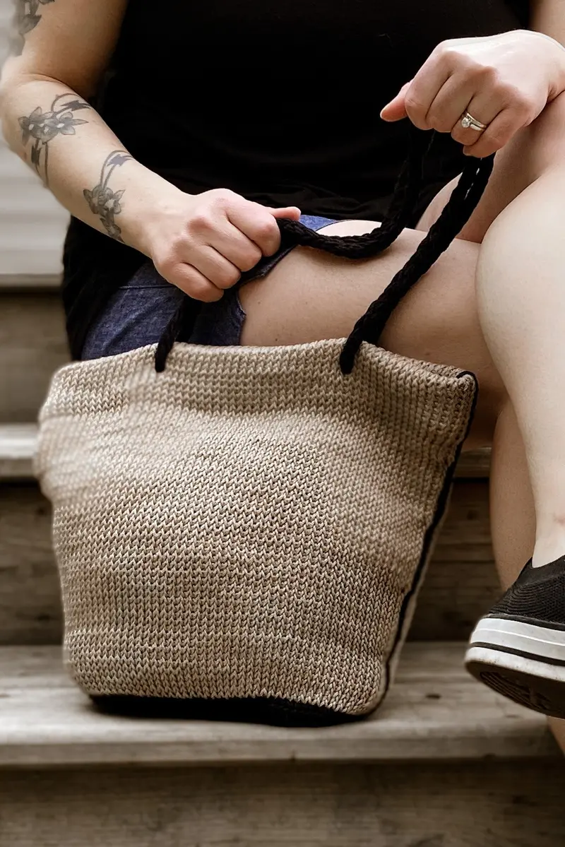 Crochet Kit - Tapered Tote Bag 1
