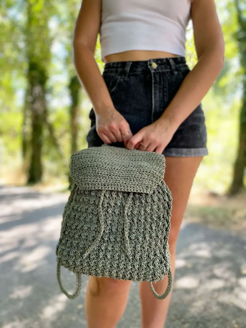 Crochet Kit - The Betty Backpack 2