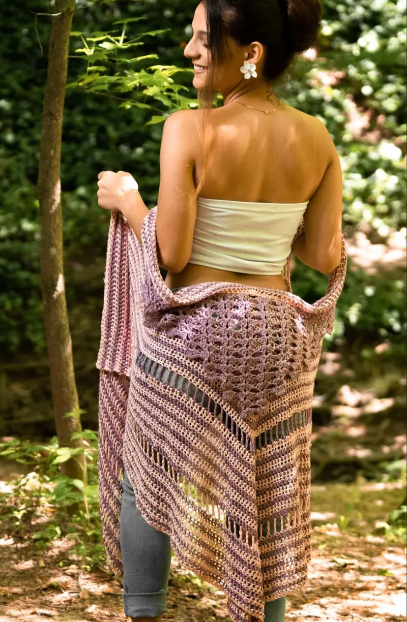 Crochet Kit - The Duchess Cape 2